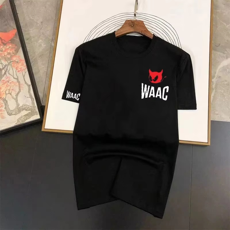 Streetwear Brand Red - Czarna Klasyczna Koszulka z Logo Red