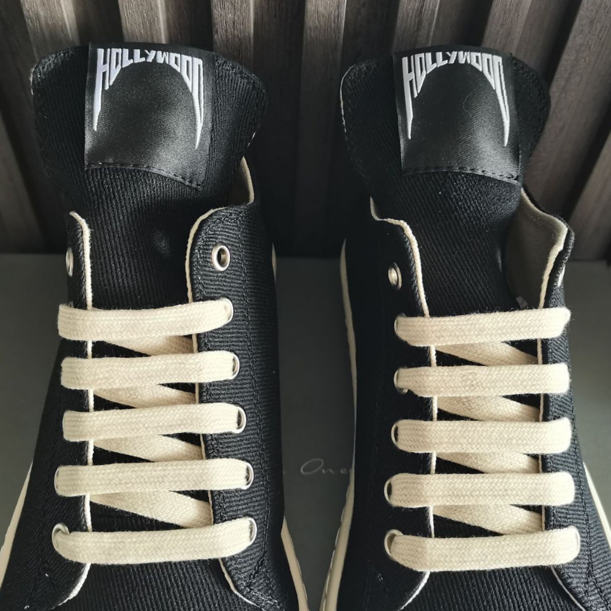 Klasyczne markowe damskie buty – Streetwear Brand Fashion recenzja i cena